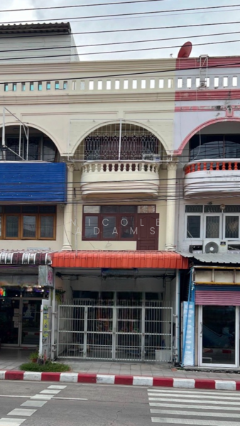 ให้เช่า - ทาวน์เฮาท์ 2-ห้องนอน, กรุงเทพ