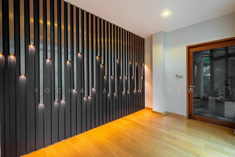 For Sale - 4-Br House close to Sukhumvit (798762), Bangkok