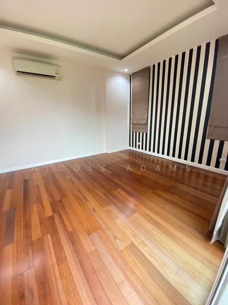 ให้เช่า - Villa Nakarin Onnut-Wongwaen : วิลล่า นครินทร์ อ่อนนุช-วงแหวน, กรุงเทพ