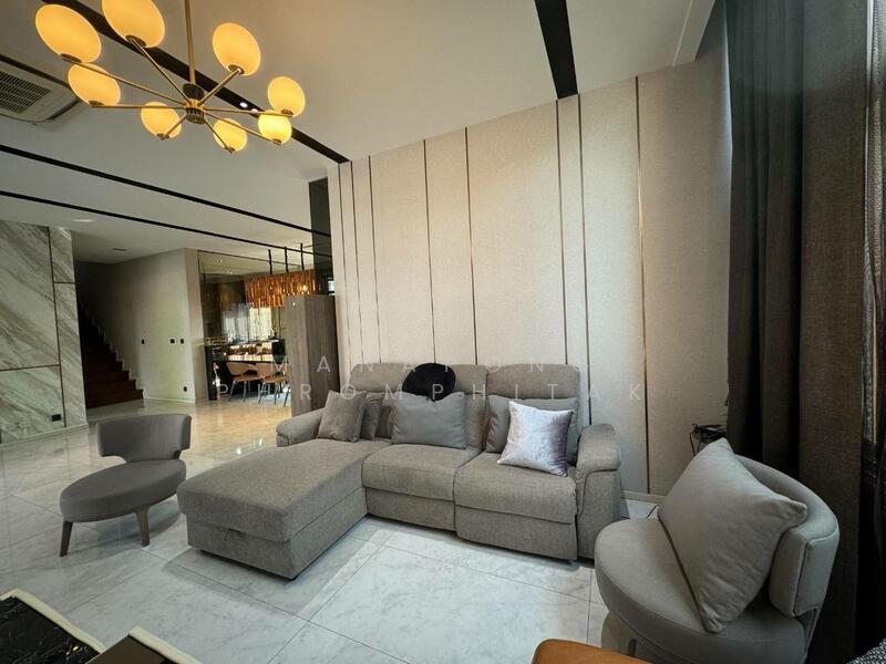 ให้เช่า - Grand Bangkok Boulevard Rama9 : แกรนด์ บางกอกบูเลอวาร์ด พระราม9, กรุงเทพ