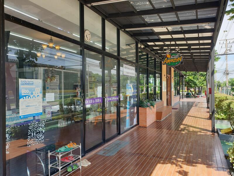 ขาย - ขายที่ดินพร้อมร้านค้าบนทำเลทอง หน้าหมู่บ้าน แกรนด์วิลล์ ติดถนนใหญ่ปทุมธานี-สายใน, ปทุมธานี