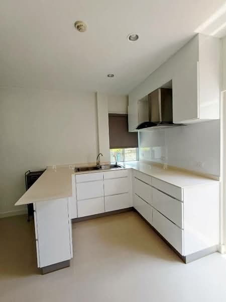 Vararom Premium Kavila, Chiang Mai, Wat Khet, Muang Chiang Mai, Chiang Mai, 5 Bedrooms, 200 sqm, Single Detached House For Rent, by คุณ ธีรชาติ, 60234321 - DDproperty.com