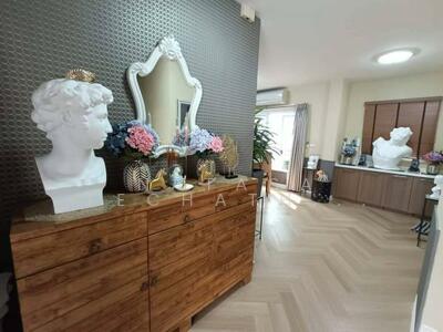 ขาย - Centro Ramindra-Chatuchot : เซนโทร รามอินทรา-จตุโชติ, กรุงเทพ