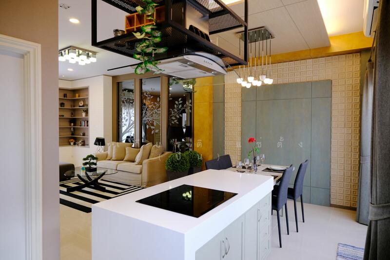 ขาย - สวยสุดในหมู่บ้าน บ้านตัวอย่าง ตกแต่งจัดเต็ม ทาวน์เฮ้าส์ 2 ชั้น แปลงมุม ม.แกรนด์วิลล์ ปทุมธานี-สายใน, ปทุมธานี