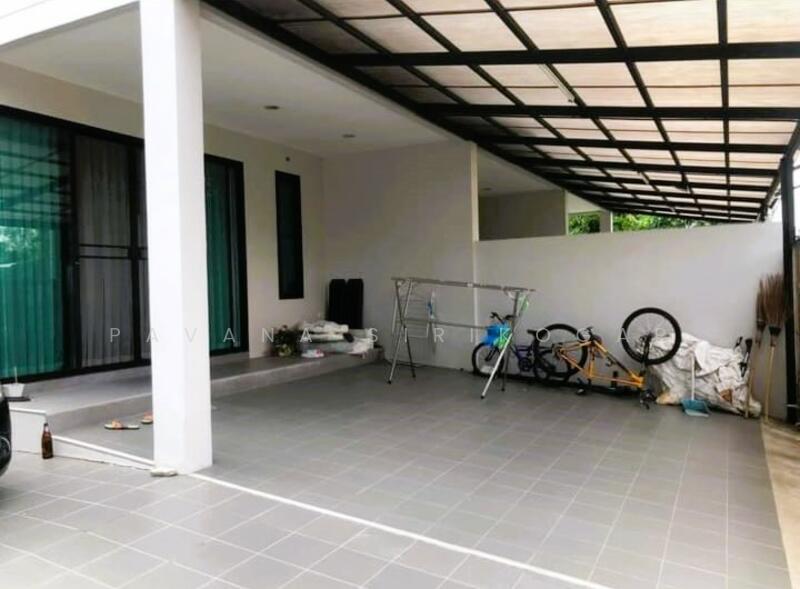 ขาย - 4-Br Townhouse near BTS Punnawithi, กรุงเทพ