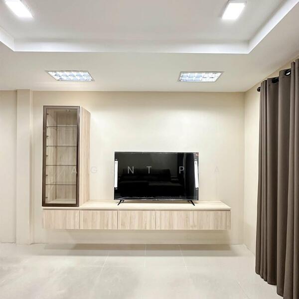 For Rent - Tanapirom Srinakarin - Wongwaen, Bangkok