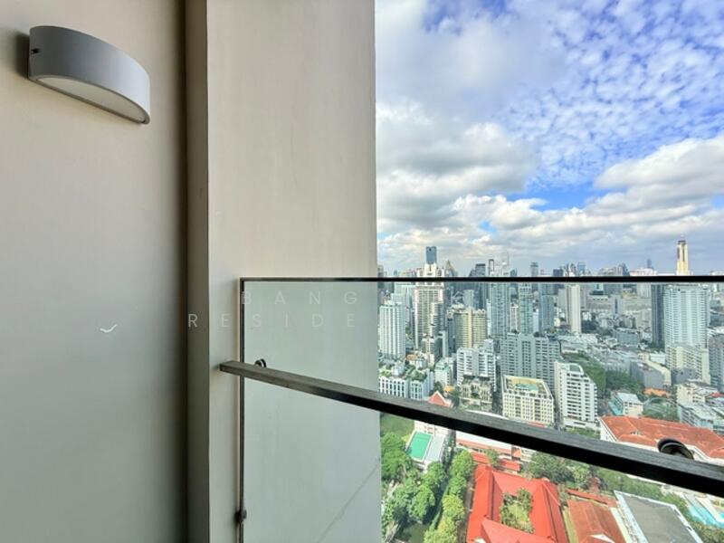The Esse Asoke, Bangkok, 333 Soi Sukhumvit 21, Sukhumvit Road, Khlongtoei Nua, Watthana, Bangkok, 1 Bedroom, 47 sqm, Condo For Rent, by Bangkok Residential, 60234788 - DDproperty.com