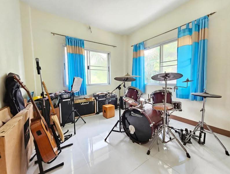 บ้านเดี่ยวพร้อมที่ดินบ้านบึง ชลบุรี, ชลบุรี, หนองซ้ำซาก, บ้านบึง, ชลบุรี, 200 ตร.ม., บ้านเดี่ยว ขาย, โดย The Best Property ปู, 60234888 - DDproperty.com