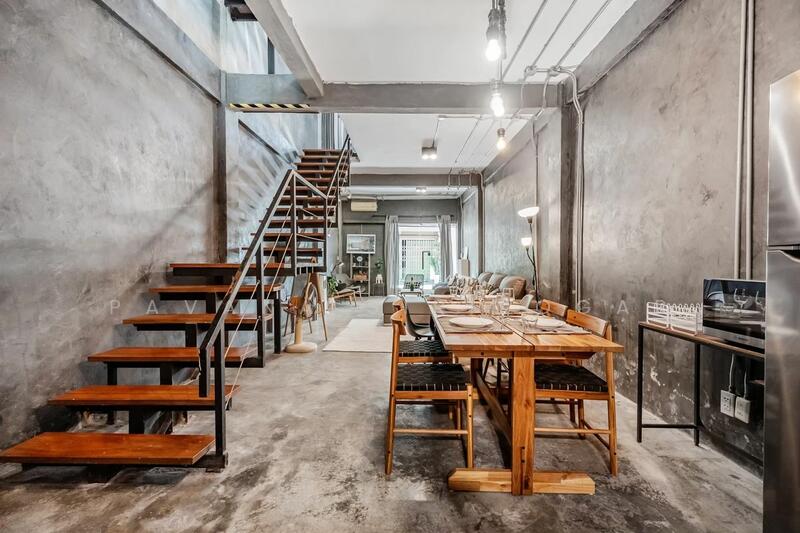 ให้เช่า - 4-Br Townhouse near BTS National Stadium, กรุงเทพ