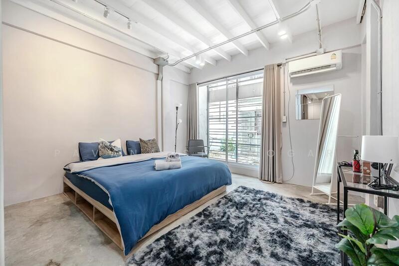 ให้เช่า - 4-Br Townhouse near BTS National Stadium, กรุงเทพ