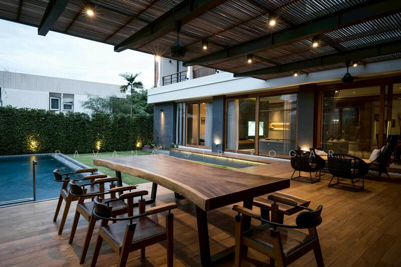 ให้เช่า - 4-Br House near BTS Phra Khanong, กรุงเทพ