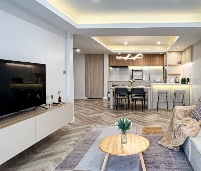 ให้เช่า - 5-Br Townhouse near ARL Ramkhamhaeng, กรุงเทพ