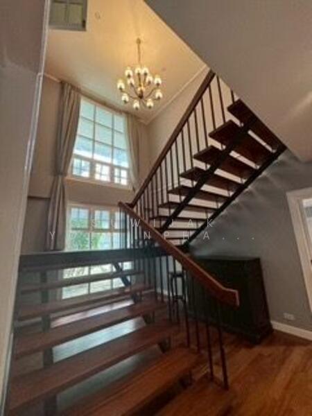 ให้เช่า - Phayathai Luxury House – Prime Bangkok Location (2331636), กรุงเทพ