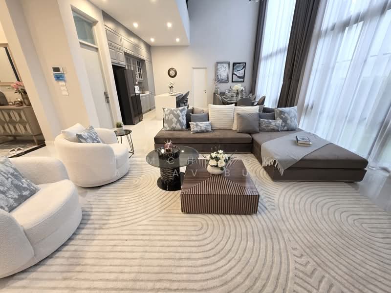 Narasiri Krungthep Kreetha, Bangkok, 69 Soi Pracha Ruamjai, Hua Mak, Bang Kapi, Bangkok, 5 Bedrooms, 554 sqm, Single Detached House For Rent, by Jomchanok Aswavibul, 60235201 - DDproperty.com