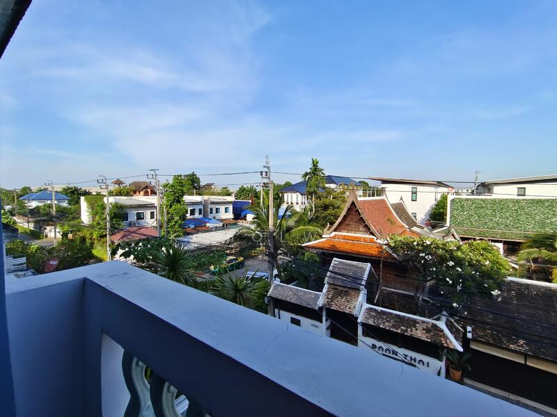 For Sale - 4-story townhome, good location, can access in many ways, 2-Sena-Chokchai Si Green and yellow lines, Bangkok
