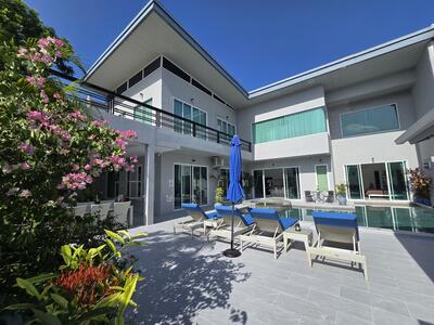 ขาย - Huay yai, ชลบุรี