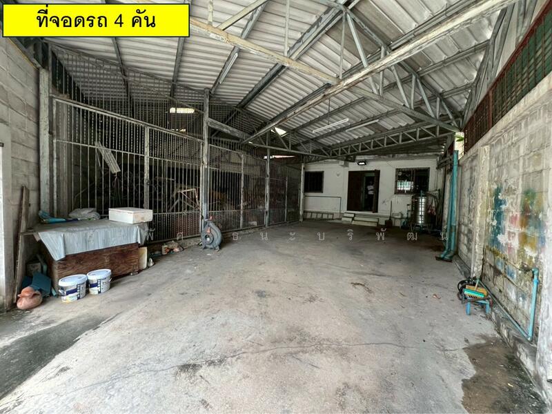 ให้เช่า - เช่า/ขาย ที่ดินพร้อมอาคาร 5 ชั้น ด้านหน้าติดถนน เฉลิมพระเกียรติ ร.9 ด้านหลังอยู่ในซอย 17, กรุงเทพ