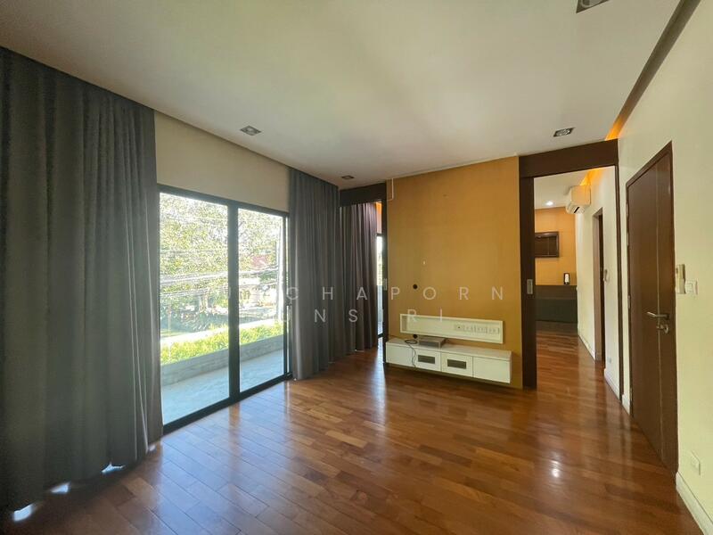 ให้เช่า - บ้านใจกลางเมือง ให้เช่าเดือนละ 45,000 บาท ใกล้เมญ่า No.1H429, เชียงใหม่