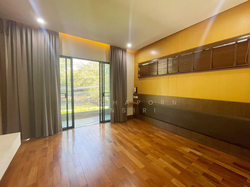 ให้เช่า - บ้านใจกลางเมือง ให้เช่าเดือนละ 45,000 บาท ใกล้เมญ่า No.1H429, เชียงใหม่