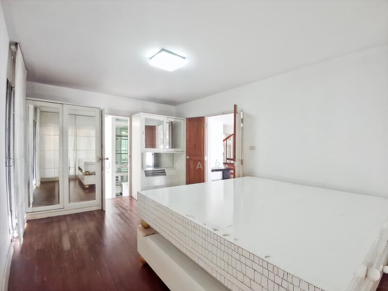 For Sale - Baan Chalianglom, Prachuap Khiri Khan