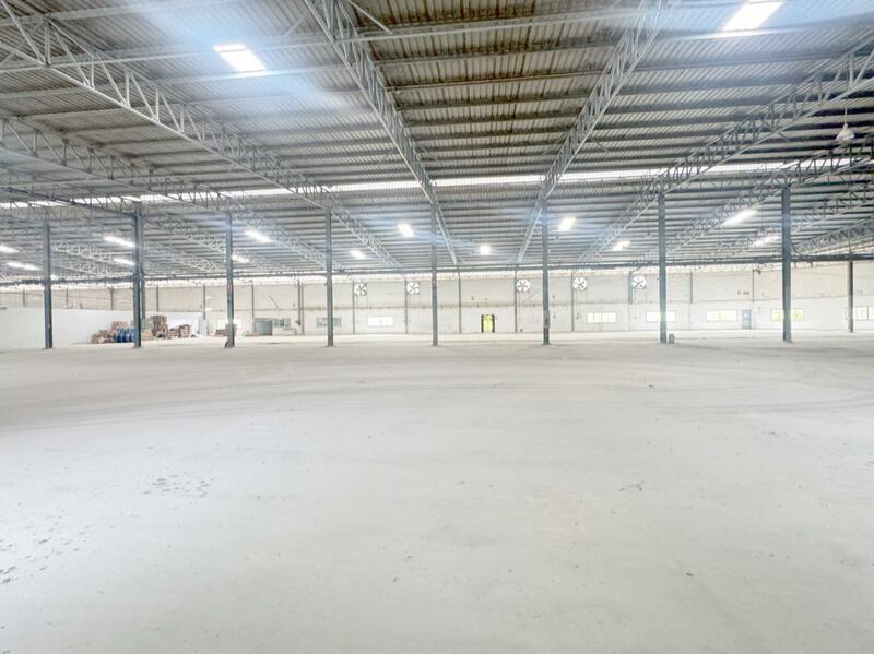 For Rent - ให้เช่าโรงงานขนาดใหญ่ 11 ไร่ หนองรี มีใบ รง.4 ติดมอเตอร์เวย์ ชลบุรี, Chon Buri