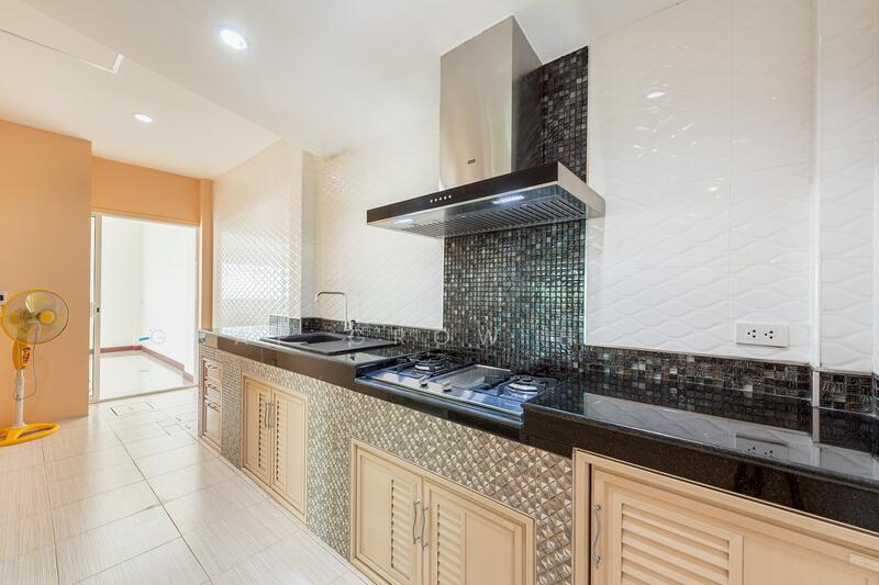 ให้เช่า - The Colors Leisure Bangna Km.8 : เดอะ คัลเลอร์ส เลชเชอร์ บางนา กม.8, สมุทรปราการ