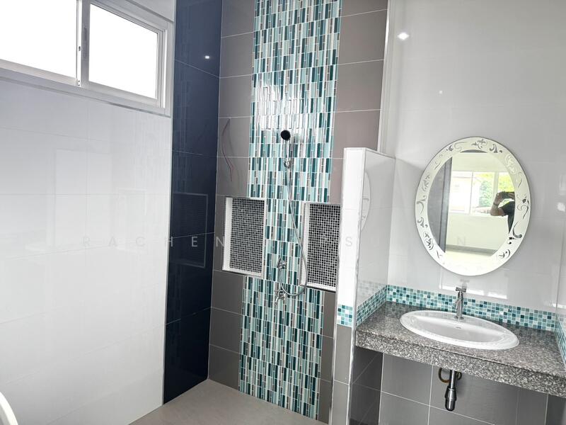 ขาย - ขายด่วน บ้านเดี่ยวรีโนเวทใหม่ พิกัดหลังแมคโคร หาดใหญ่ เนื้อที่ 75 ตารางวา 4 ห้องนอน ขาย 8.5 ล้านบาท, สงขลา