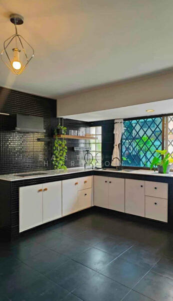 ให้เช่า - House Near Central World, กรุงเทพ