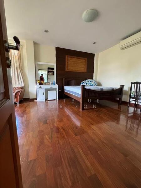 For Sale - House area Taksin, Bangkok