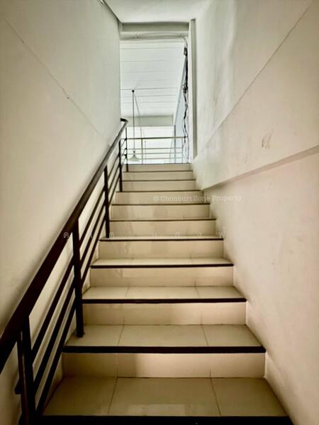 ให้เช่า - ให้เช่าอาคารพาณิชย์ 2 คูหาติดกัน 4.5 ชั้นทำเลดีติดถนน โรงโป๊ะ บางละมุง, ชลบุรี