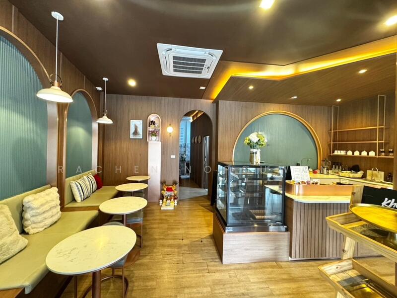 ขาย - ขายบ้าน พร้อมกิจการร้านกาแฟ + ร้านทำเล็บชั้น ถ.นิพัทธ์สงเคราะห์ ใกล้ ญ.ว. 3 ห้องนอน ขาย 8.5 ล้านบาท, สงขลา