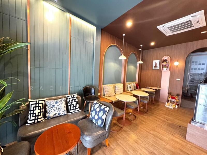 ขาย - ขายบ้าน พร้อมกิจการร้านกาแฟ + ร้านทำเล็บชั้น ถ.นิพัทธ์สงเคราะห์ ใกล้ ญ.ว. 3 ห้องนอน ขาย 8.5 ล้านบาท, สงขลา