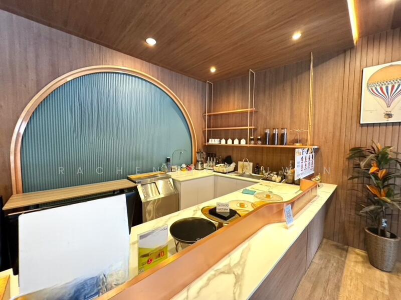 ขาย - ขายบ้าน พร้อมกิจการร้านกาแฟ + ร้านทำเล็บชั้น ถ.นิพัทธ์สงเคราะห์ ใกล้ ญ.ว. 3 ห้องนอน ขาย 8.5 ล้านบาท, สงขลา