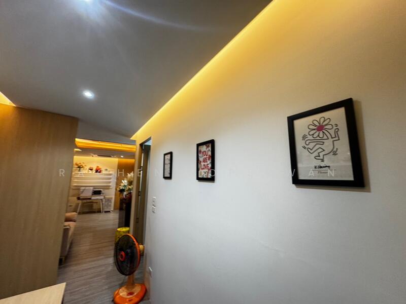 ขาย - ขายบ้าน พร้อมกิจการร้านกาแฟ + ร้านทำเล็บชั้น ถ.นิพัทธ์สงเคราะห์ ใกล้ ญ.ว. 3 ห้องนอน ขาย 8.5 ล้านบาท, สงขลา