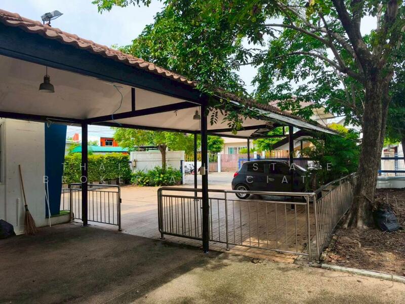 ขาย - ขายที่ดิน ตัวเมืองโคราช พร้อมอาคาร, นครราชสีมา