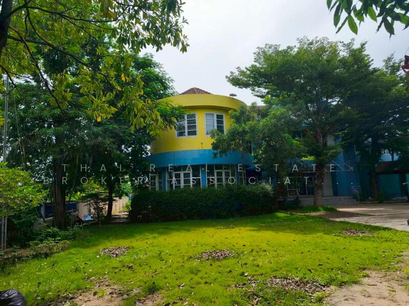 ขาย - ขายที่ดิน ตัวเมืองโคราช พร้อมอาคาร, นครราชสีมา