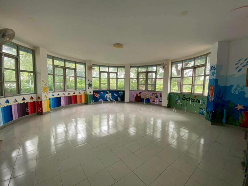 ขาย - ขายที่ดิน ตัวเมืองโคราช พร้อมอาคาร, นครราชสีมา