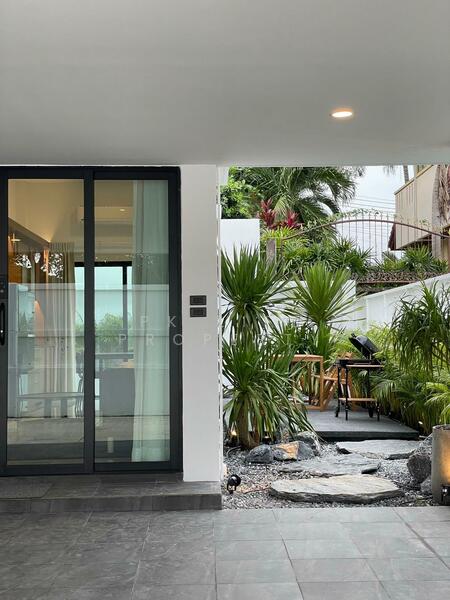 8R0808 This house for rent 2 bedroom 2 bathroom 48,000/month at chalong have fully furnished, Phuket, Chalong, Muang Phuket, Phuket, 2 Bedrooms, 120 sqm, Semi-Detached House (Twin House) For Rent, by PK LIFE Property, 60235914 - DDproperty.com