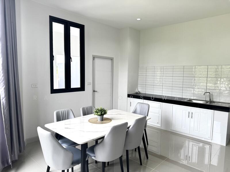 ขาย - ขายด่วน บ้านหลังมุมโซนสนามบินหาดใหญ่ มือ1 เฟอร์ครบ พร้อมอยู่ 60.8ตารางวา 3 ห้องนอน ขายด่วน 4.2 ล้าน, สงขลา