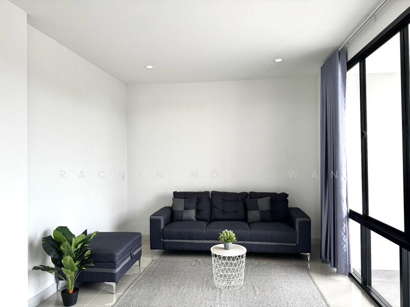 ขาย - ขายด่วน บ้านหลังมุมโซนสนามบินหาดใหญ่ มือ1 เฟอร์ครบ พร้อมอยู่ 60.8ตารางวา 3 ห้องนอน ขายด่วน 4.2 ล้าน, สงขลา