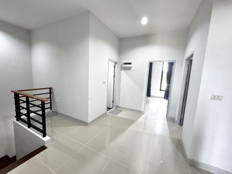 ขาย - ขายด่วน บ้านหลังมุมโซนสนามบินหาดใหญ่ มือ1 เฟอร์ครบ พร้อมอยู่ 60.8ตารางวา 3 ห้องนอน ขายด่วน 4.2 ล้าน, สงขลา