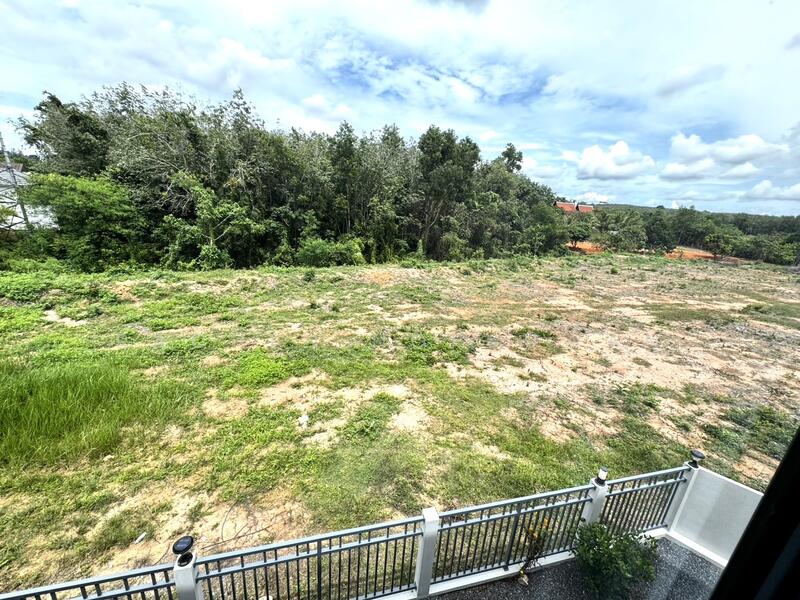 ขาย - ขายด่วน บ้านหลังมุมโซนสนามบินหาดใหญ่ มือ1 เฟอร์ครบ พร้อมอยู่ 60.8ตารางวา 3 ห้องนอน ขายด่วน 4.2 ล้าน, สงขลา