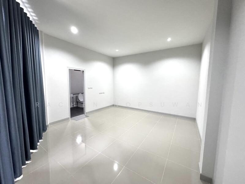 ขาย - ขายด่วน บ้านหลังมุมโซนสนามบินหาดใหญ่ มือ1 เฟอร์ครบ พร้อมอยู่ 60.8ตารางวา 3 ห้องนอน ขายด่วน 4.2 ล้าน, สงขลา