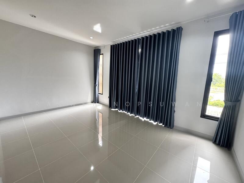 ขาย - ขายด่วน บ้านหลังมุมโซนสนามบินหาดใหญ่ มือ1 เฟอร์ครบ พร้อมอยู่ 60.8ตารางวา 3 ห้องนอน ขายด่วน 4.2 ล้าน, สงขลา