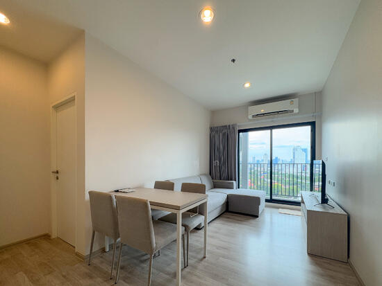 Niche Mono Mega Space Bangna : นิช โมโน เมกะ สเปซ บางนา, สมุทรปราการ