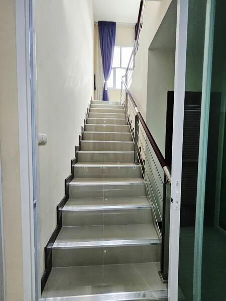 ขาย - โครงการโคโค่ฮิลล์ Coco Hill แหลมฉบัง ศรีราชา ชลบุรี – ที่ดิน 66 ตร.วา พื้นที่ใช้สอย 266 ตร.ม., ชลบุรี