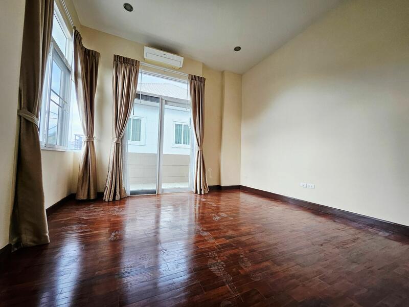 ขาย - โครงการโคโค่ฮิลล์ Coco Hill แหลมฉบัง ศรีราชา ชลบุรี – ที่ดิน 66 ตร.วา พื้นที่ใช้สอย 266 ตร.ม., ชลบุรี