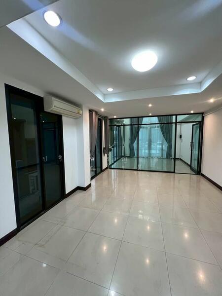 For Rent - Home Office Mengjai-Ratchadaphisek, Bangkok