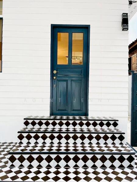 ให้เช่า - ให้เช่าบ้านสร้างใหม่ ทำเล สาทร 17 (Pet Friendly) (SPSJN238), กรุงเทพ