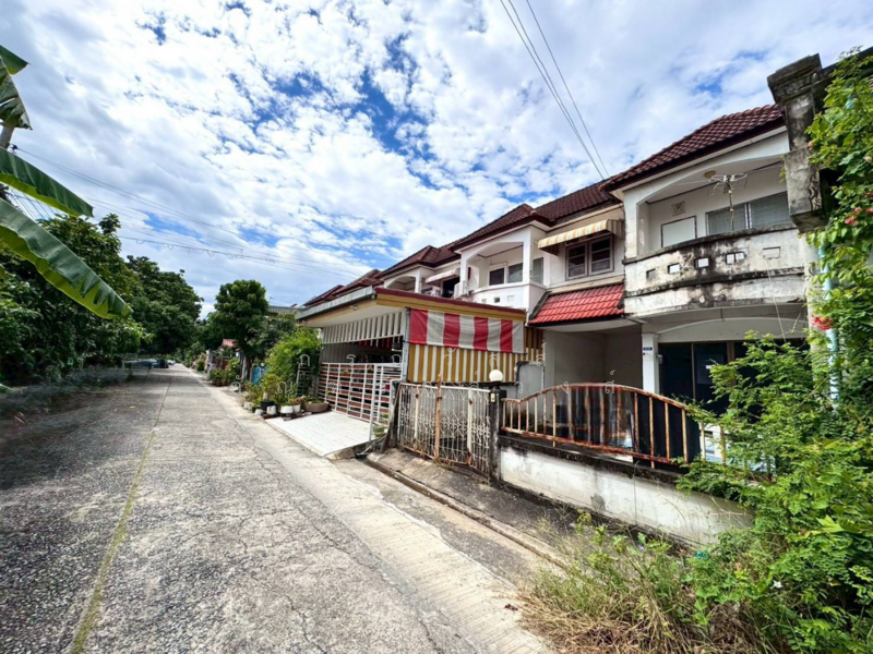 ขาย - ขาย ทาวน์เฮ้าส์ หมู่บ้านคณาทรัพย์ รามอินทรา 117, กรุงเทพ